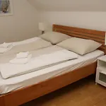 Haus Sonnental * Velden am Woerthersee